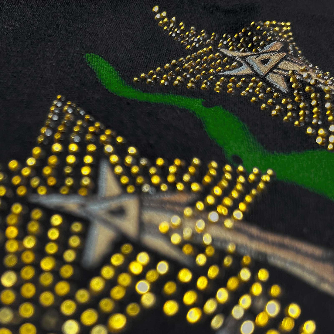 Pantera Unisex Embellished T-Shirt: Skull & Snake (Diamante)