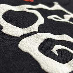 The Rolling Stones Unisex Hi-Build T-Shirt: Sixty Rainbow Tongue '62 (Puff Print)